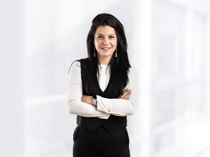 Zeh Users Nicolastobias Downloads Repræsentanter Billeder Zehra Øzcan.Jpgra Øzcan