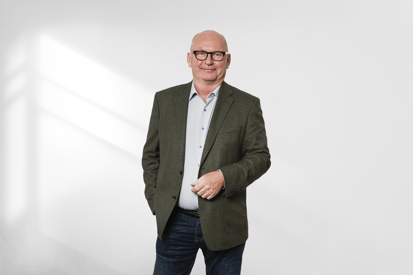 NY Baggrund Michael Burgdorff